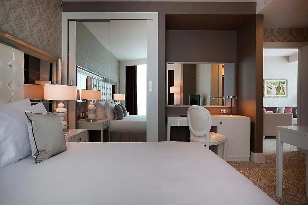Qafqaz Baku City Hotel & Residences